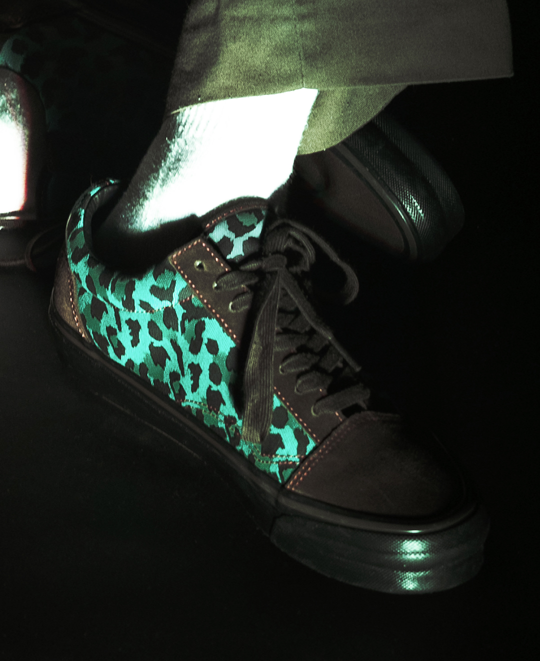 stray rats vans vault